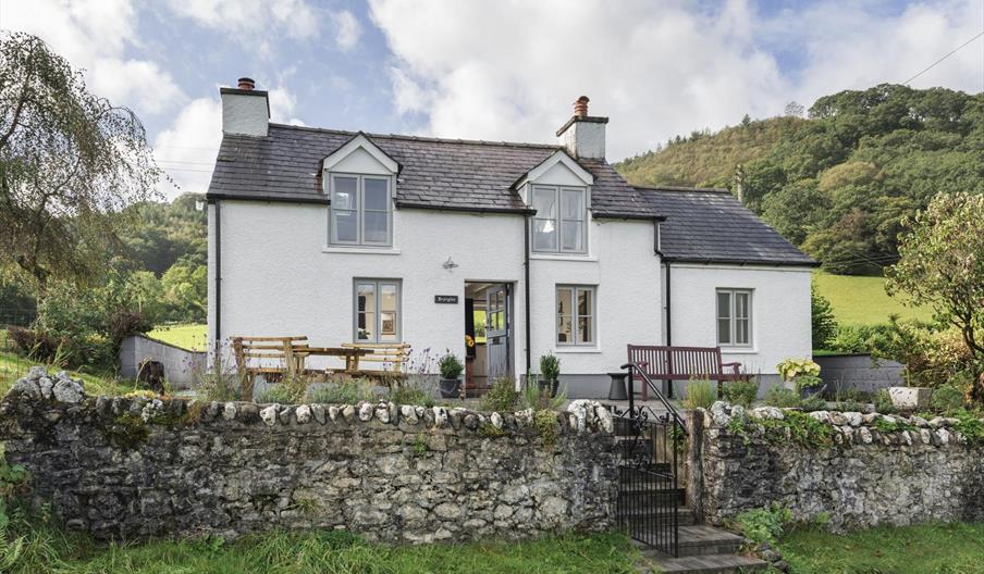 Brynglas Cottage near Brecon Beacons