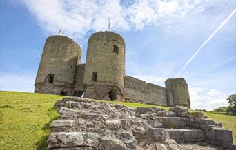 Rhuddlan Castle (Cadw)