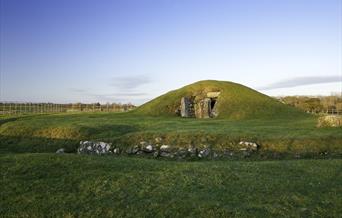 Bryn Celli Ddu Burial Chamber (Cadw)