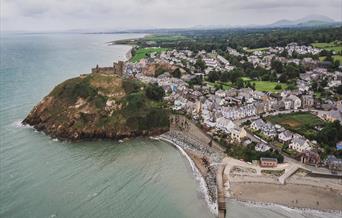 Criccieth Traeth y Promenade